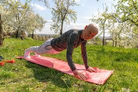 半场-毕津浩头球破门 山东泰山1-0领先成都蓉城